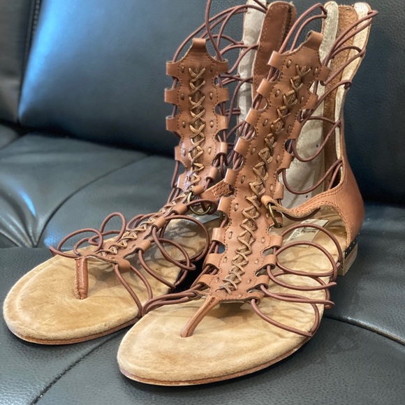 Mia limited edition sandals - Picture 1 of 11